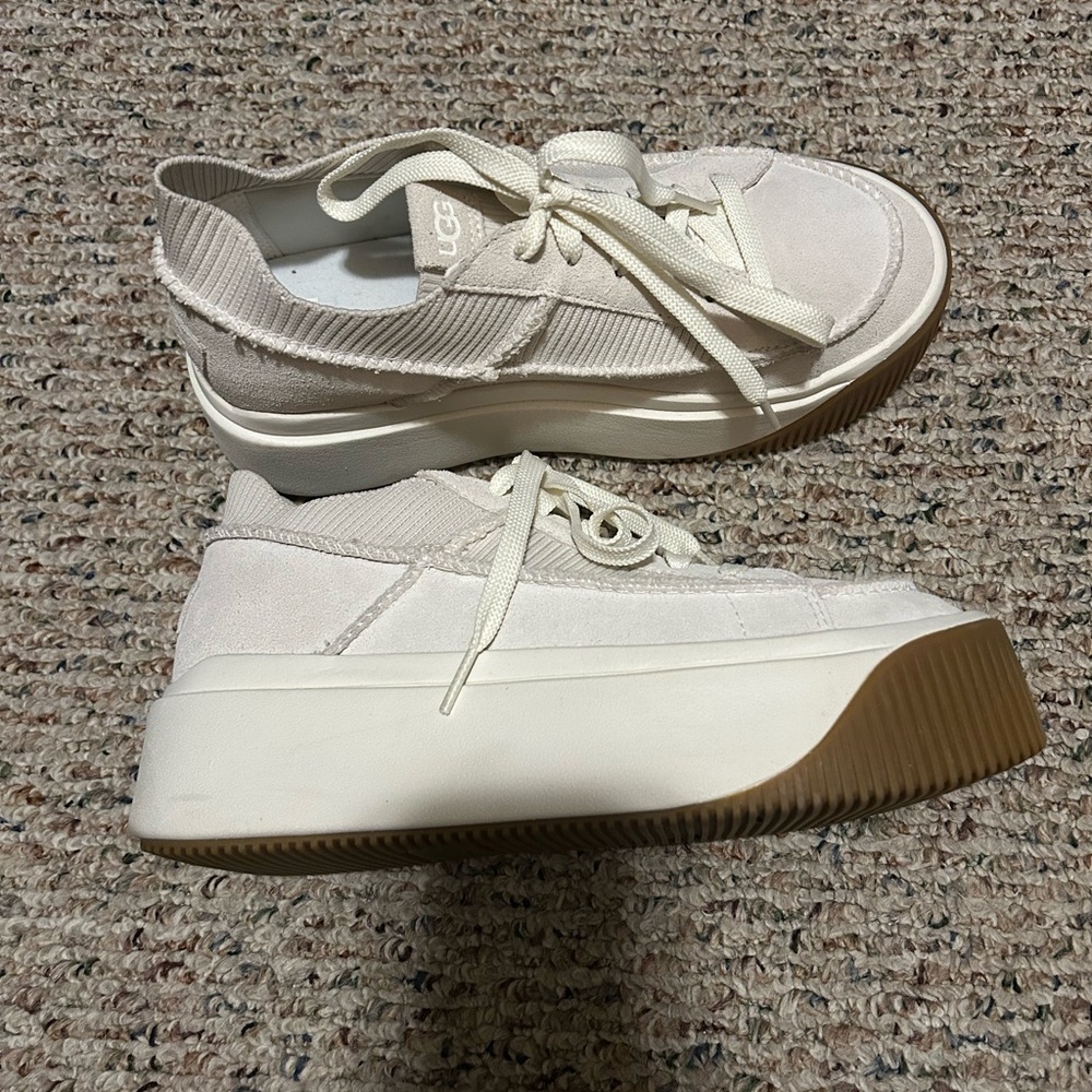 UGG Women's EZ Duzzot Platform Sneakers